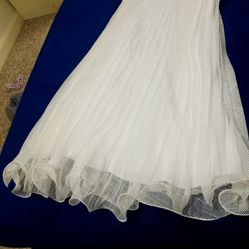 White scrappy dress size 14